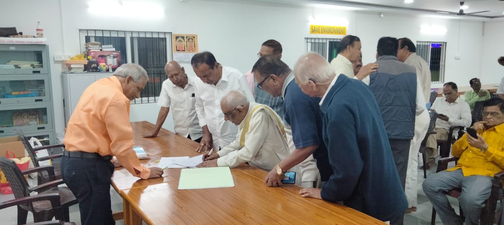 Signing the nomination by supporting members K Krishna Murty Garu.jpeg 